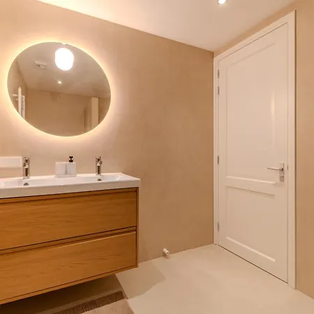 & Trainhouse Lägenhet