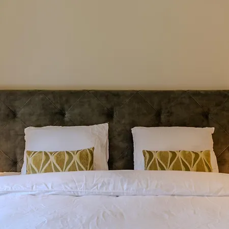 Apartamento & Trainhouse